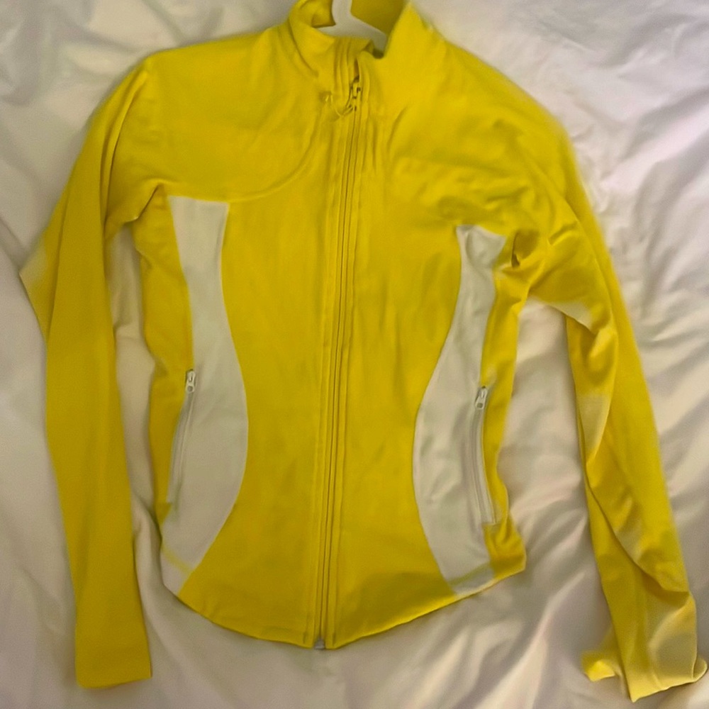 VINTAGE RARE LULULEMON DEFINE JACKET